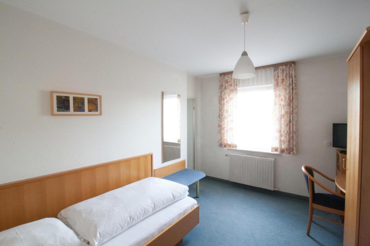Hotel Krone Straßdorf Schwäbisch Gmünd Exterior foto