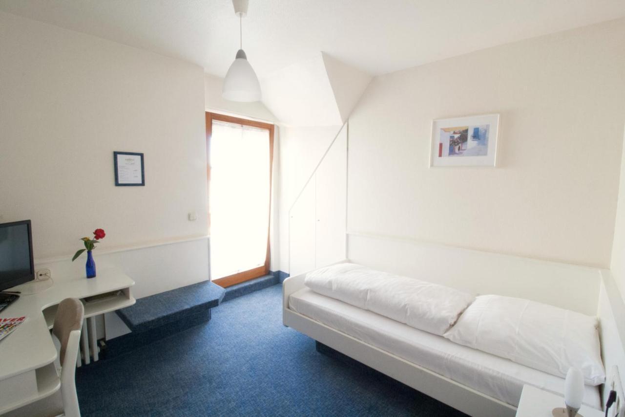 Hotel Krone Straßdorf Schwäbisch Gmünd Exterior foto