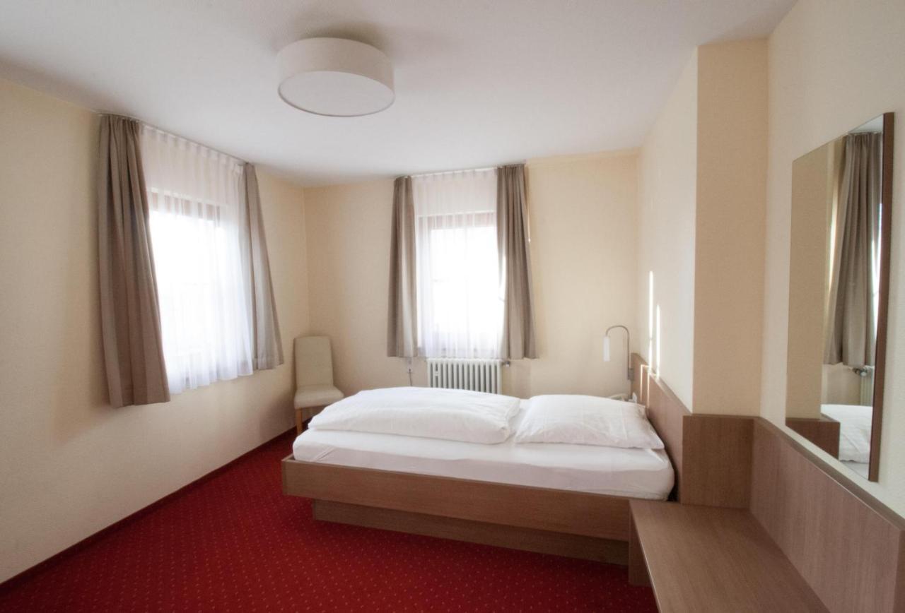 Hotel Krone Straßdorf Schwäbisch Gmünd Exterior foto
